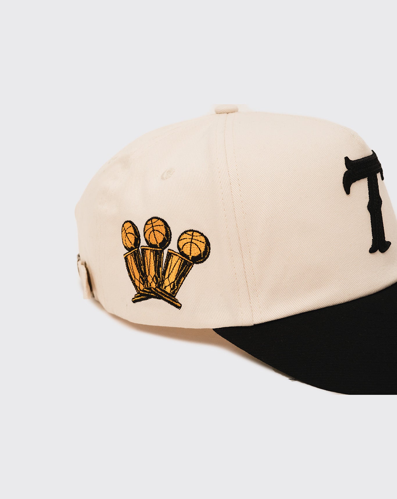 trainers 3 peat champions strapback cap